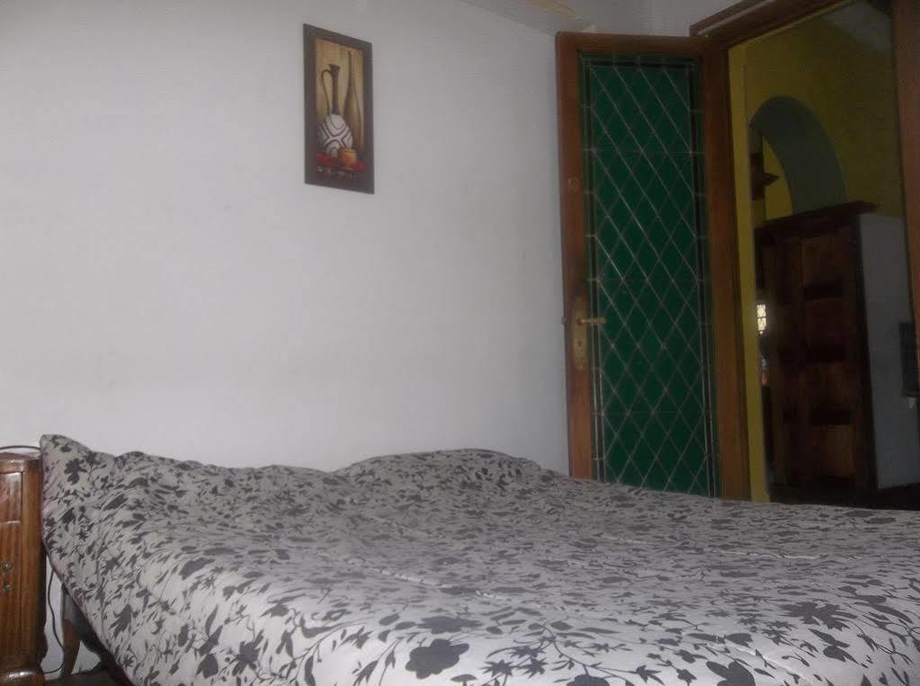 ميندوزا Mi Independencia Hostel المظهر الخارجي الصورة