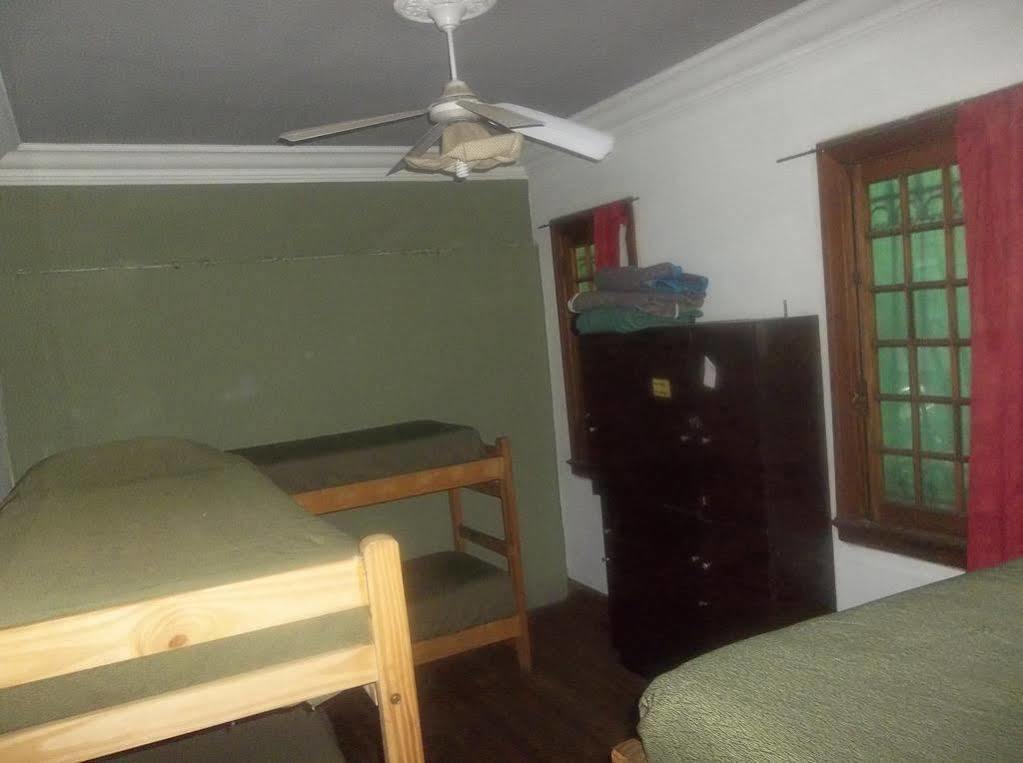 ميندوزا Mi Independencia Hostel المظهر الخارجي الصورة